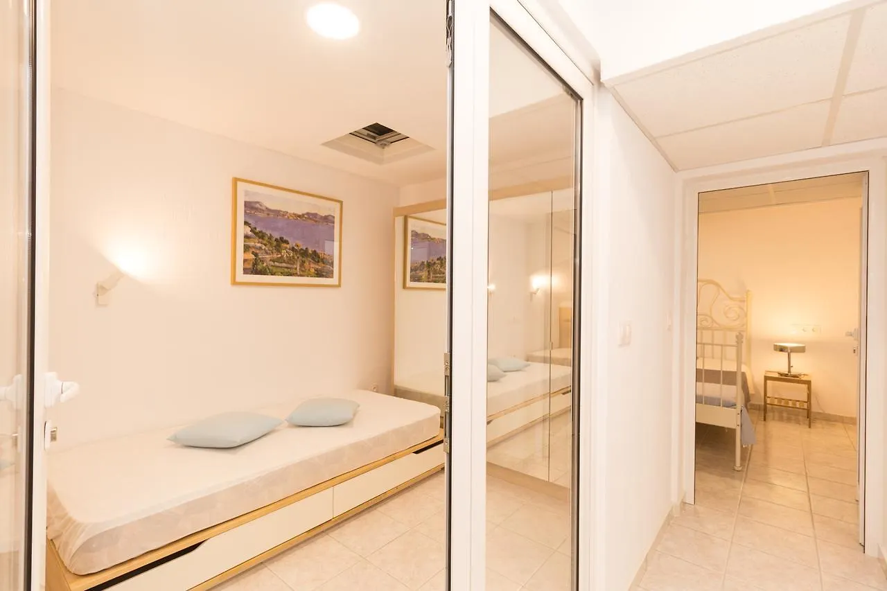 Vakantiehuis Alexger Beach Front Deluxe house Nikiti