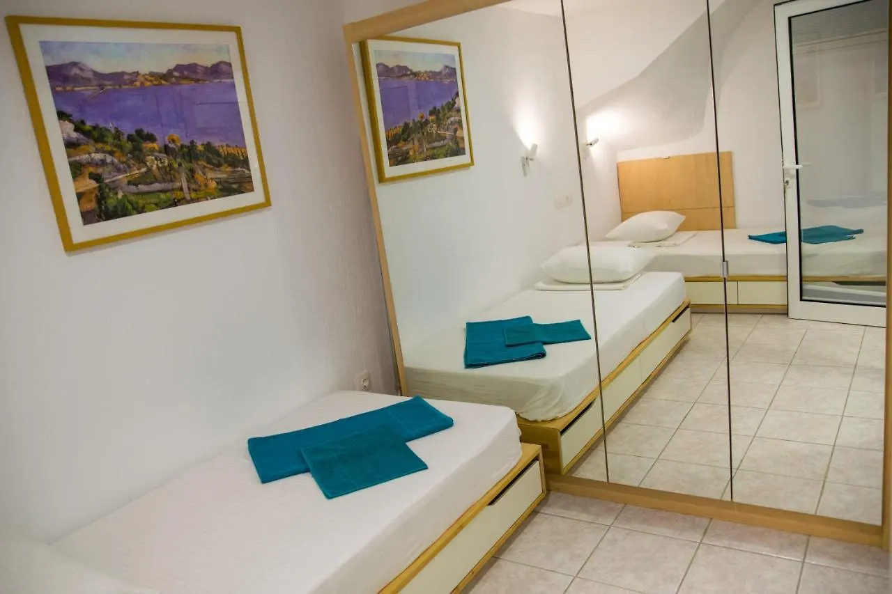 Vakantiehuis Alexger Beach Front Deluxe house Nikiti  Griekenland