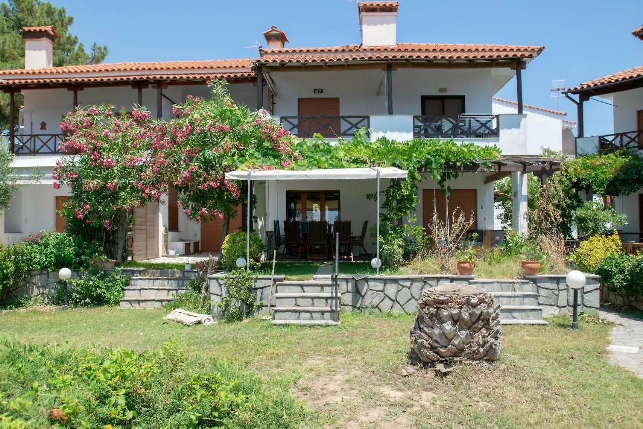 Vakantiehuis Alexger Beach Front Deluxe house Nikiti  Griekenland